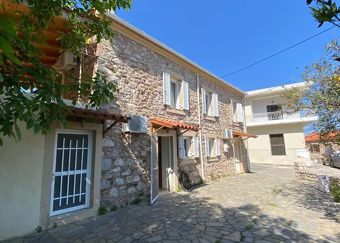 Studio Lakis Barbajonn\'S Stone House